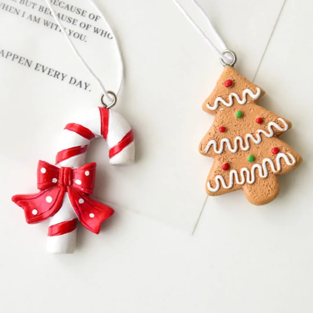 Festive Holiday Ornaments to Brighten Your Christmas Tree Decorations