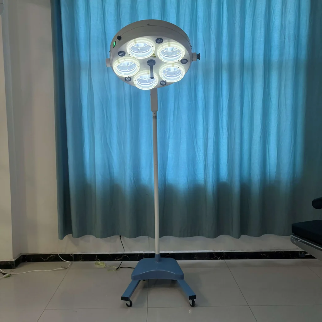 Top Portable LED Surgical Lights for Precise Veterinary and Medical Procedures